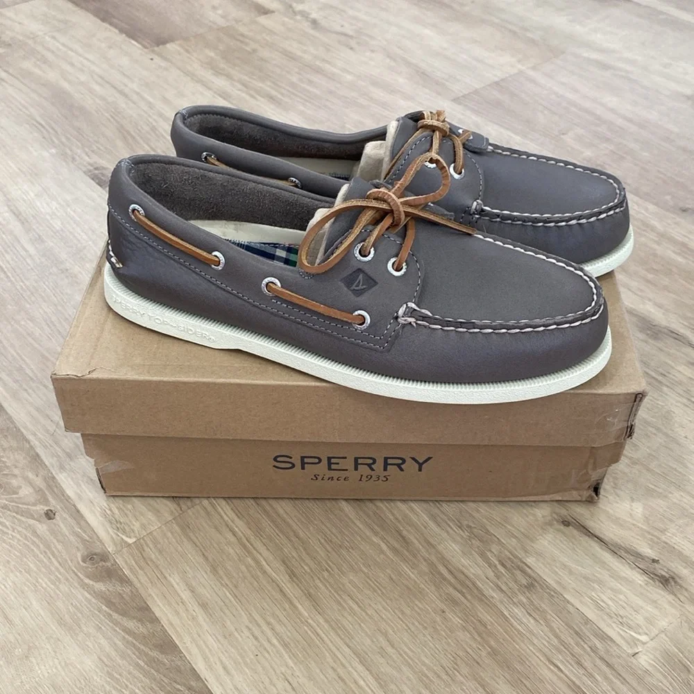 NEW Men’s Sperry 2-Eye Wide Width Boat Shoes